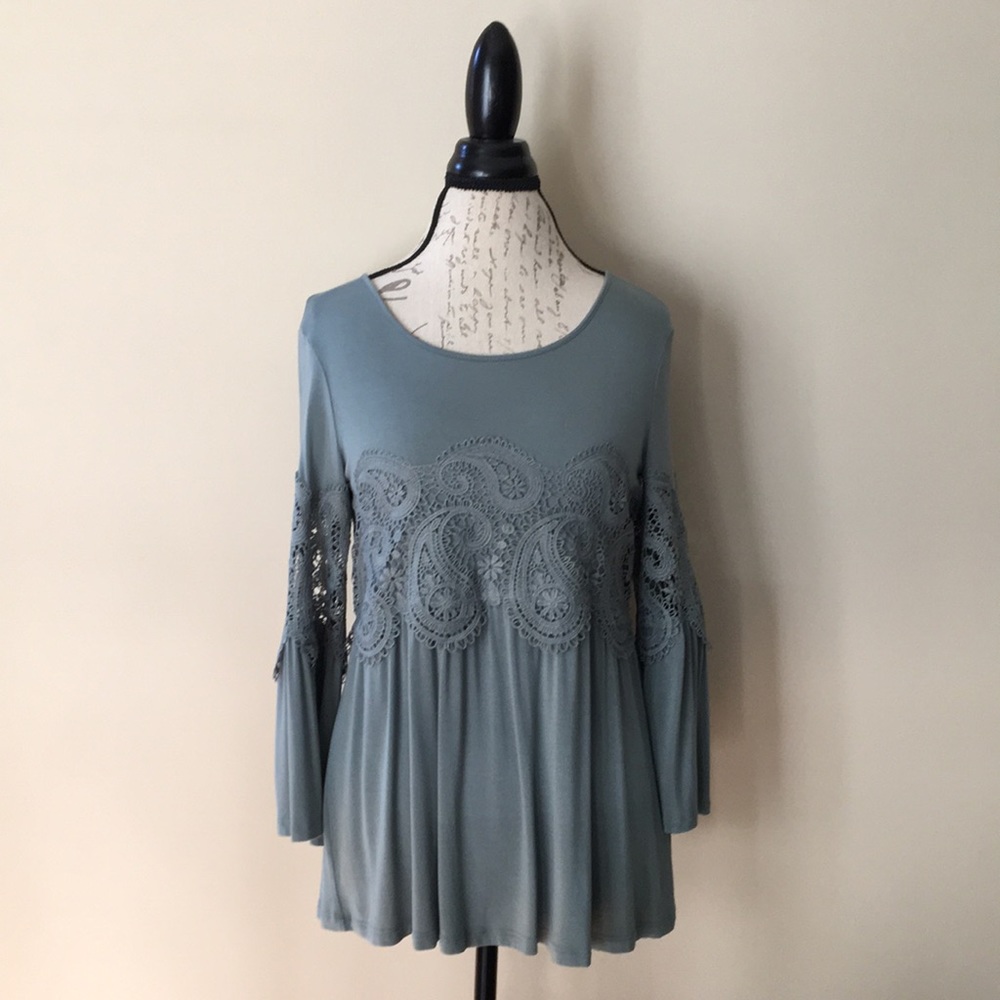 Spense Bell Sleeve Top with Lace Detail